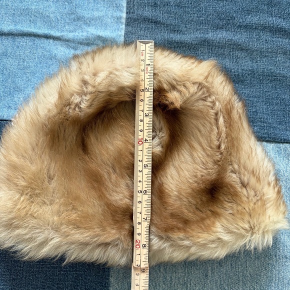 vintage faux fur hat tan pill box - Picture 8 of 8